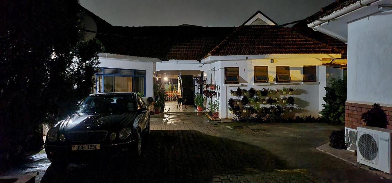 Northern Pearl Gulu Exterior foto